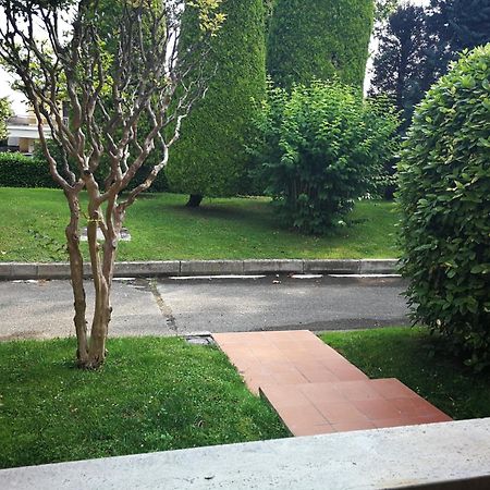 Appartamenti Massimiliano Peschiera del Garda Bagian luar foto
