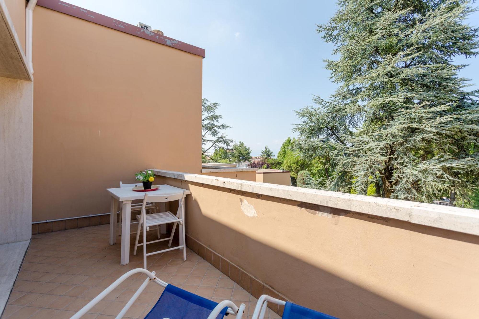 Appartamenti Massimiliano Peschiera del Garda Ruang foto